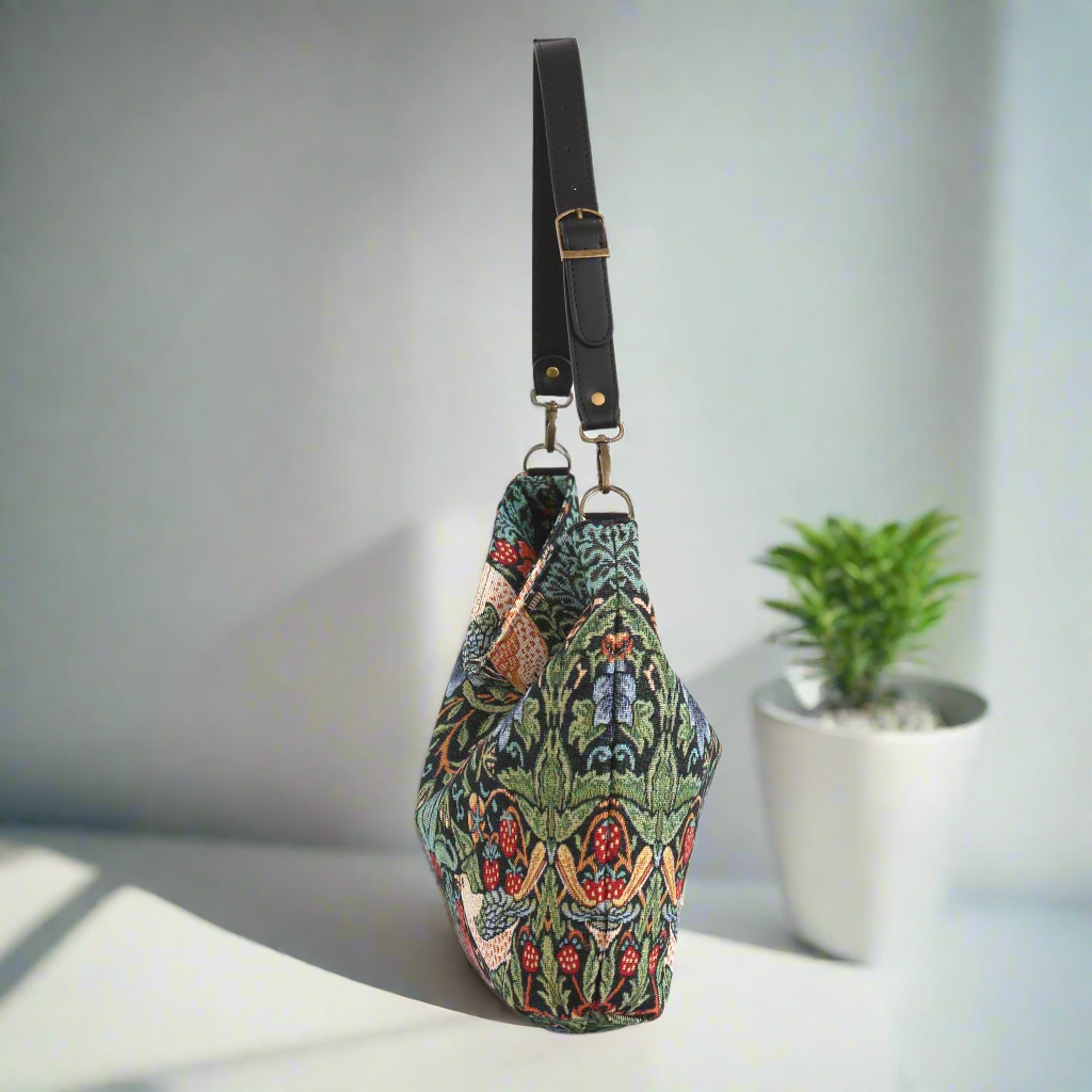 ハンドメイド　William Morris ボストンバッグ⑅︎◡̈︎* ハンドメイド William Morris ボストンバッグ⑅︎◡̈︎* Sサイズ